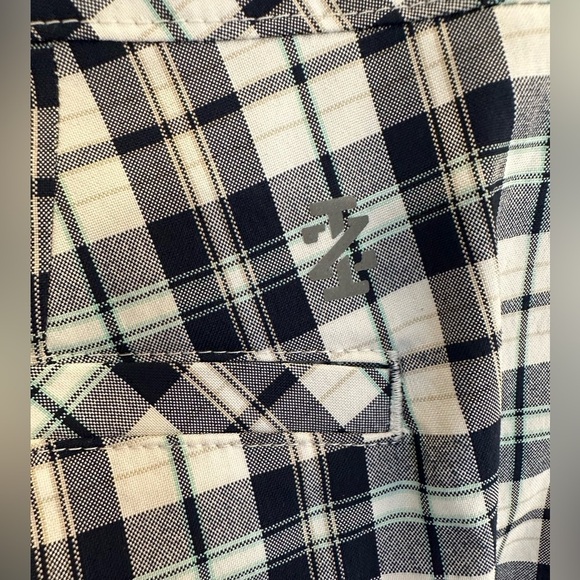 Izod Flat Front Capri Golf Pant Size 10 - Picture 5 of 12